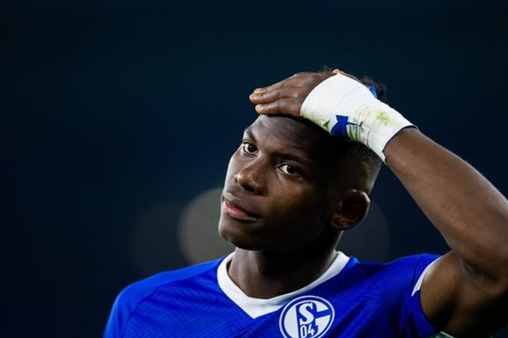 Soll vor einem Wechsel vom FC Schalke 04 zu Borussia Mönchengladbach stehen: Breel Embolo.