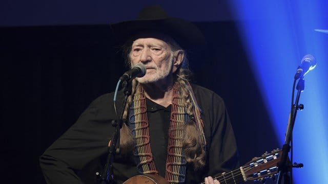 Willie Nelson macht einfach immer weiter.