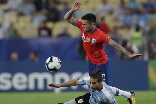 Der Leverkusener Charles Aránguiz ist derzeit mit Chile bei der Copa America in Brasilien im Einsatz.