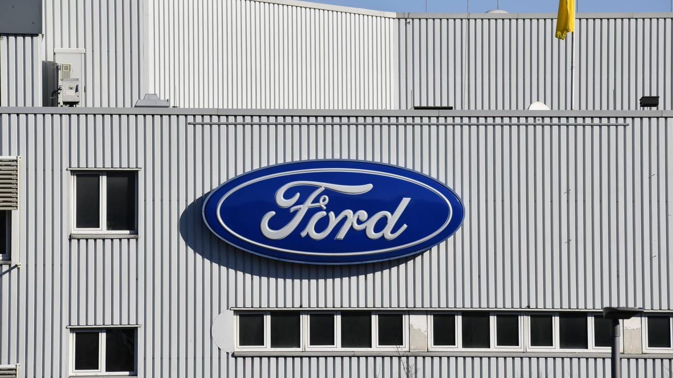 Ford: Der Autobauer hatte im Rahmen eines Sparprogramms bereits einen Stellenabbau und Werksschließungen in mehreren Ländern angekündigt.