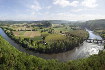 Der Fluss Dordogne gab der Region ihren Namen: Ein deutscher Urlauber starb dort auf tragische Weise.