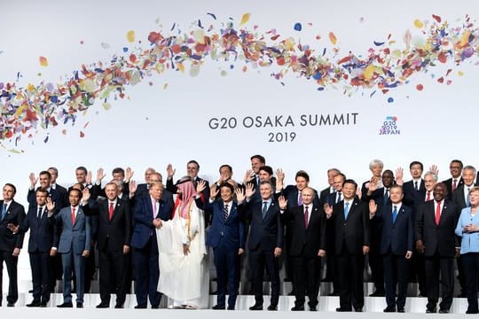 Familienfoto: Gruppenbild zum Start des G20-Gipfels.