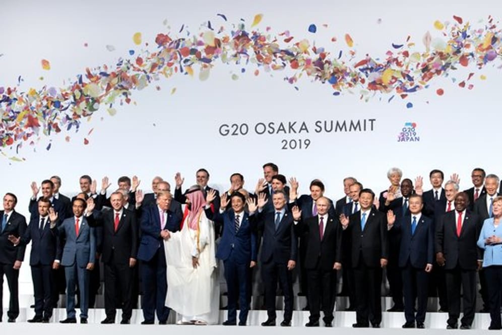 Familienfoto: Gruppenbild zum Start des G20-Gipfels.