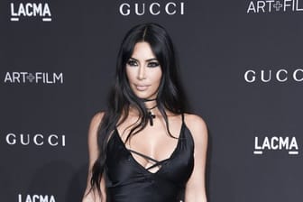 Kim Kardashian West hält unbeirrt an ihrer Modelinie fest.