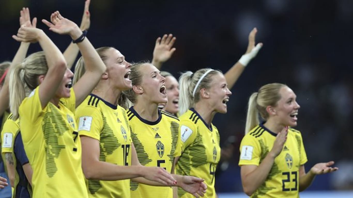Die Schwedinnen wollen sich endlich gegen die Deutschen durchsetzen. Die Schwedinnen wollen sich endlich gegen die Deutschen durchsetzen.