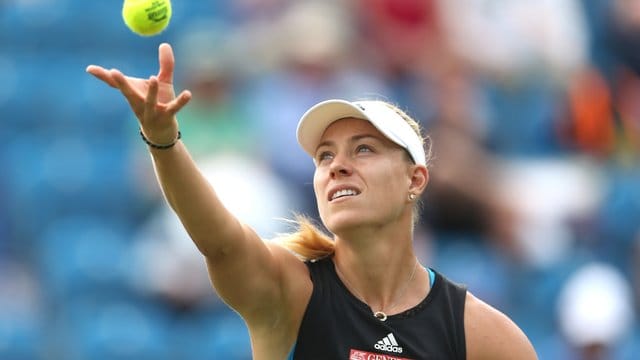 Zog in Eastbourne kampflos ins Finale ein: Angelique Kerber.