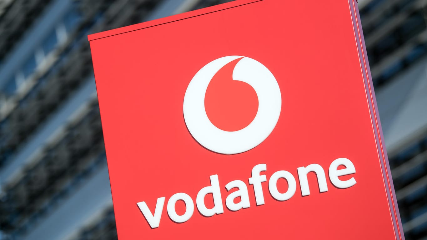 Das Logo von Vodafone: Kunden in Niederbayern waren am Freitag von einer Störung betroffen.