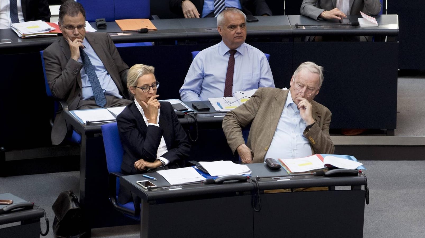 Alice Weidel und Alexander Gauland: Nach der Plenarsitzung sollte es von Berlin nach Stettin gehen – daraus wurde nichts. Das Hotel hat kurzfristig alle Buchungen storniert.