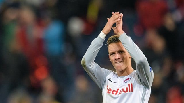 Hat sich bei der U21-EM den rechten Außenknöchel gebrochen: Hannes Wolf im Trikot von RB Salzburg. Hat sich bei der U21-EM den rechten Außenknöchel gebrochen: Hannes Wolf im Trikot von RB Salzburg.