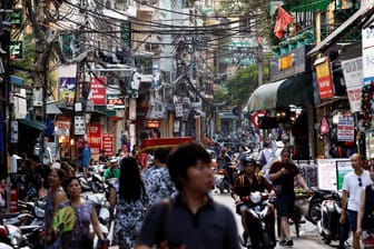 Eine Straße in der Altstadt von Hanoi: Im letzten Jahr kamen Waren im Wert von 37 Milliarden Euro von Vietnam in die Europäische Union. (Archivbild)