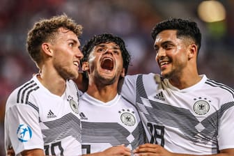 Drei Spieler aus der deutschen Finaltruppe: Luca Waldschmidt, Mahmoud Dahoud und Nadiem Amiri (v.l.n.r.).