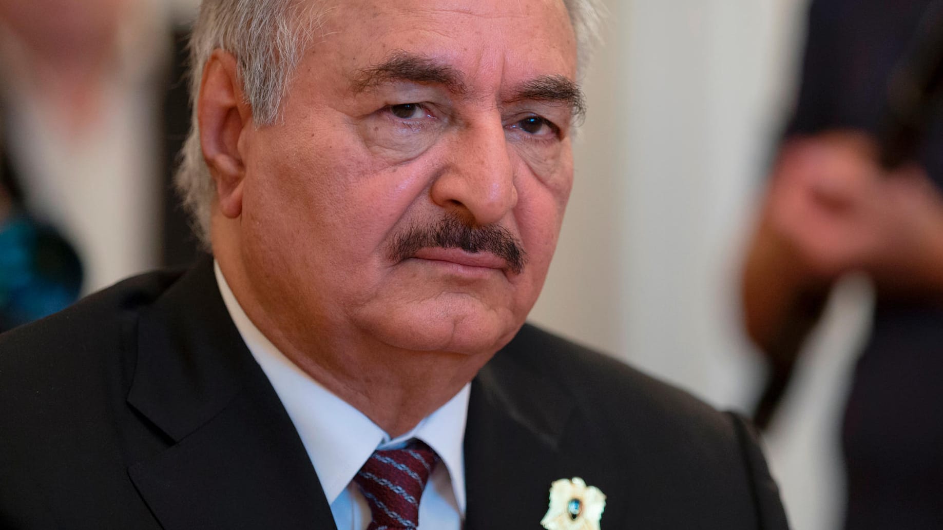 Khalifa Haftar: Der abtrünnige libysche General hat seine Kämpfer dazu angewiesen, türkische Schiffe in libyschen Hoheitsgewässern anzugreifen.