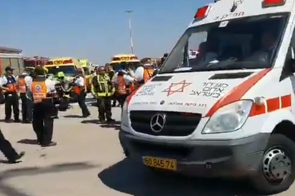 Der israelische Flughafen Ben Gurion bei Tel Aviv: Hier bereitet man sich auf die Notlandung einer in Deutschland gestarteten Passagiermaschine vor.