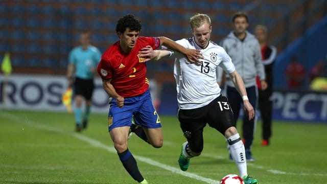 Künftig für den BVB am Ball: Mateu Morey (l).