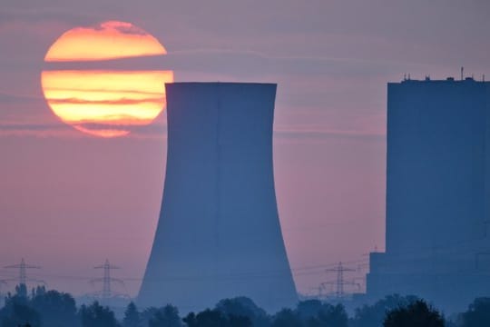Laut eine aktuellen Studie ist für fossile Kraftwerke praktisch keinen Platz hat, wenn die internationalen Klimaziele erfüllt werden sollen.