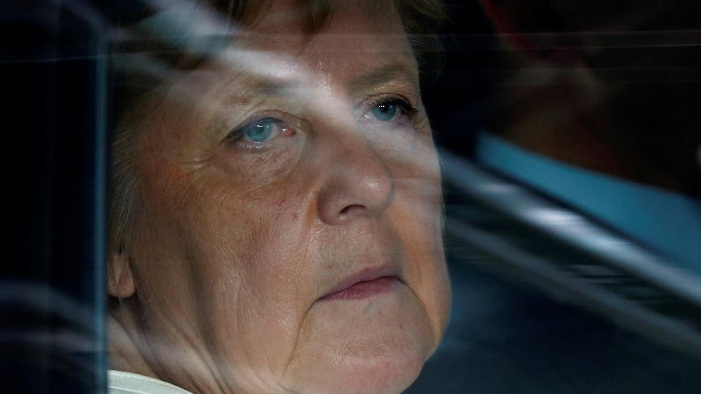 Kanzlerin Merkel auf dem Weg von Osaka nach Brüssel.