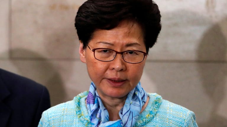 Carrie Lam: Hong Kongs Regierungschefin bezeichnete den umstrittenen Gesetzesentwurf als "tot'.