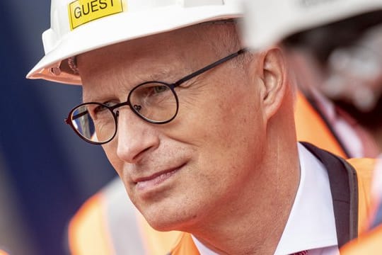 Spricht sich gegen Mietendeckel aus: Hamburgs Bürgermeister Peter Tschentscher.