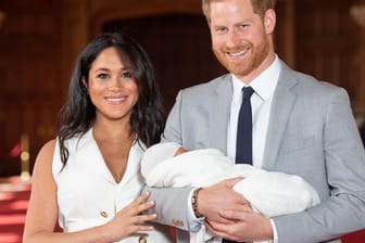 Prinz Harry und Herzogin Meghan: Baby Archie wird am Wochenende getauft.