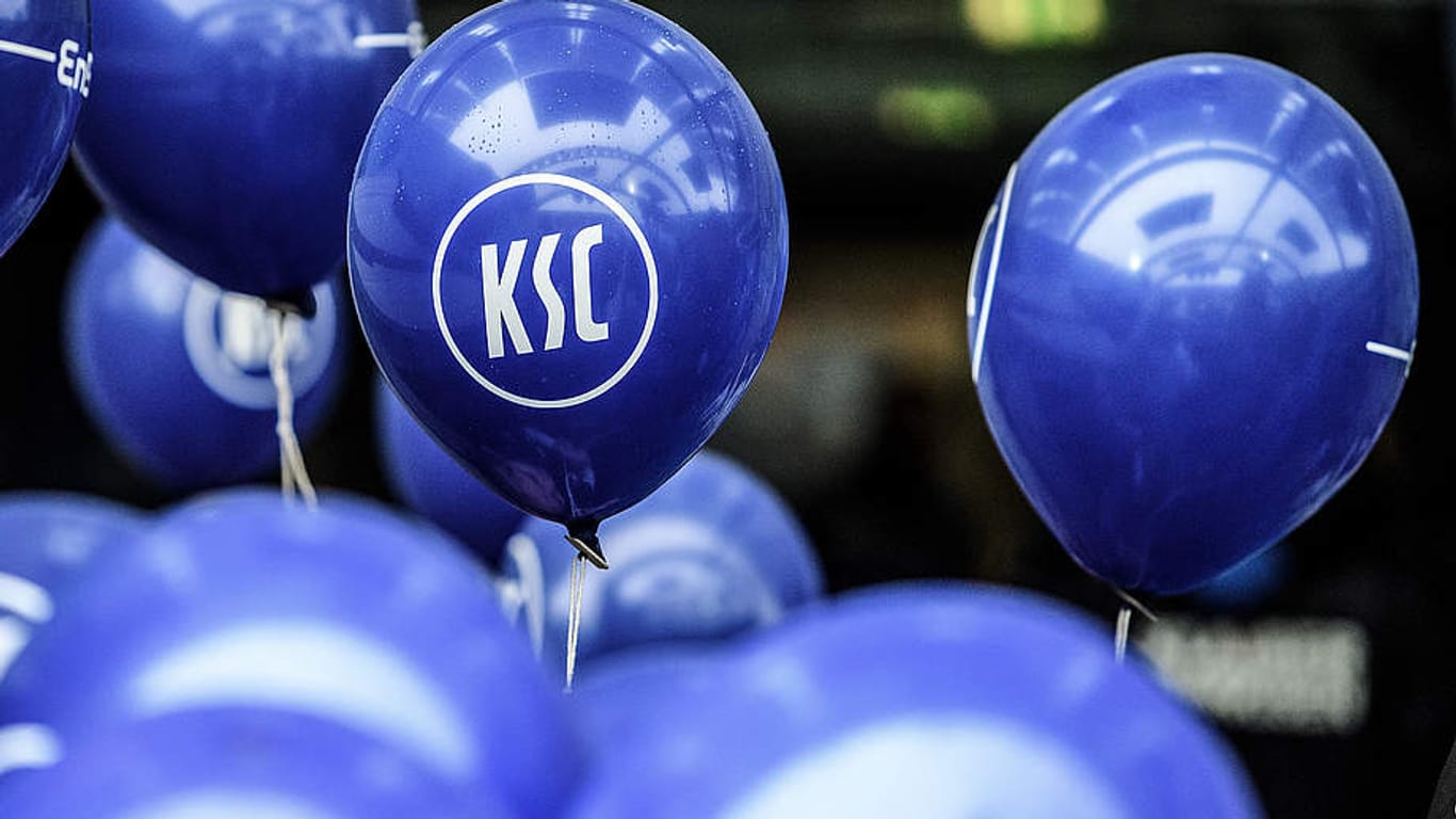 KSC-Luftballons: Am Donnerstag eröffnet der Popup-Store in der Innenstadt.