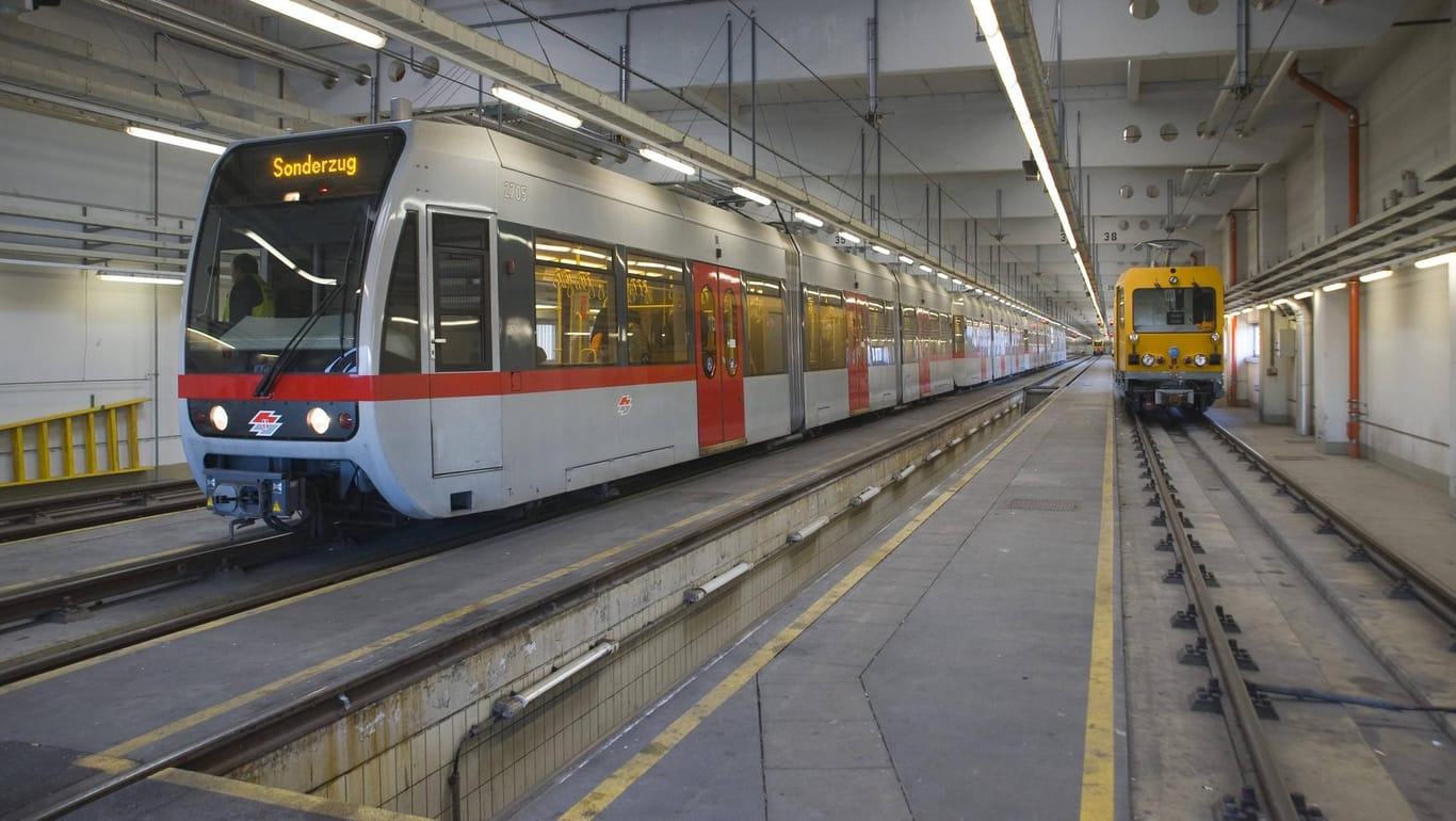 Wiener U-Bahn: In vier Zügen sollen vier Geruchsnoten über die Klimaanlagen versprüht werden.