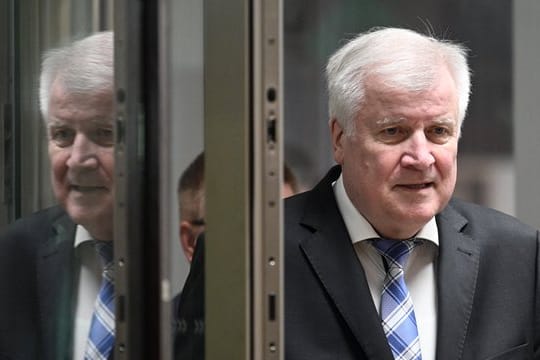 Bundesinnenminister Horst Seehofer wird 70.