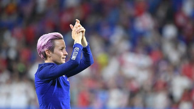 Für viele Amerikaner ist Megan Rapinoe schon vor dem Endspiel der Star des Turniers. Für viele Amerikaner ist Megan Rapinoe schon vor dem Endspiel der Star des Turniers.