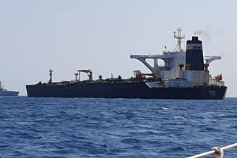 Supertanker "Grace 1": Der iranische Supertanker war vor Gibraltar wegen des Verdachts illegaler Öllieferungen für Syrien gestoppt worden