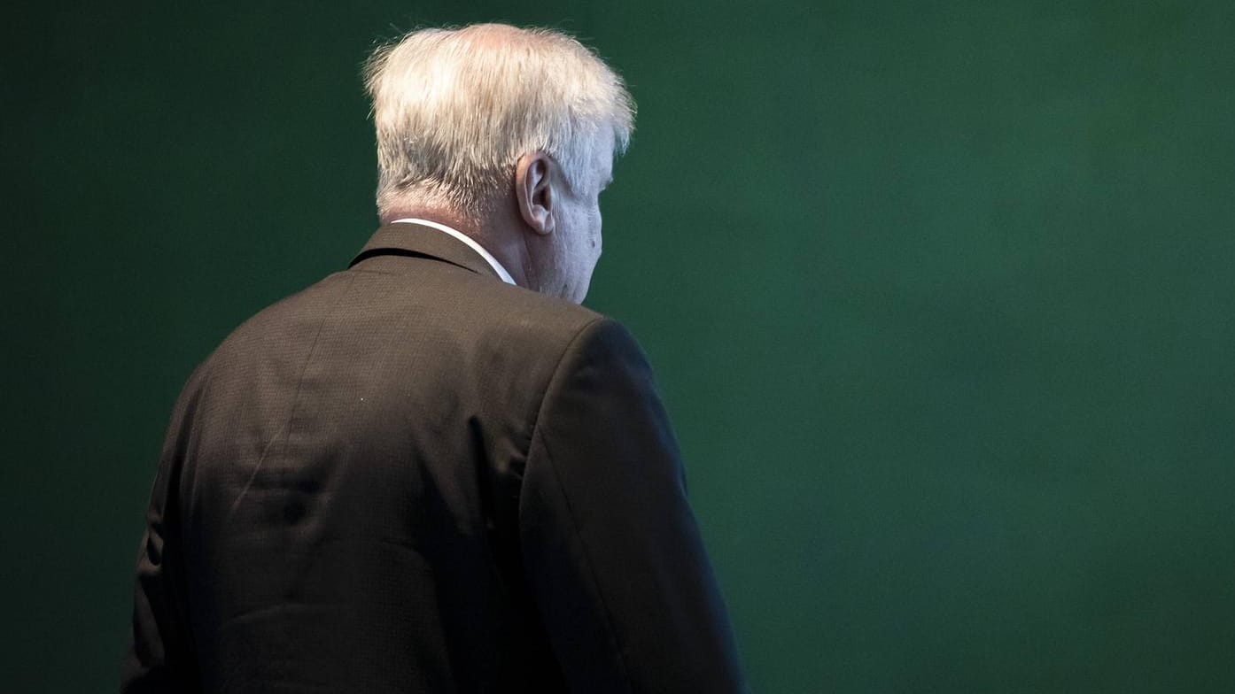 Innenminister Horst Seehofer: Vom Kurzmitteilungsdienst Twitter hat er genug.