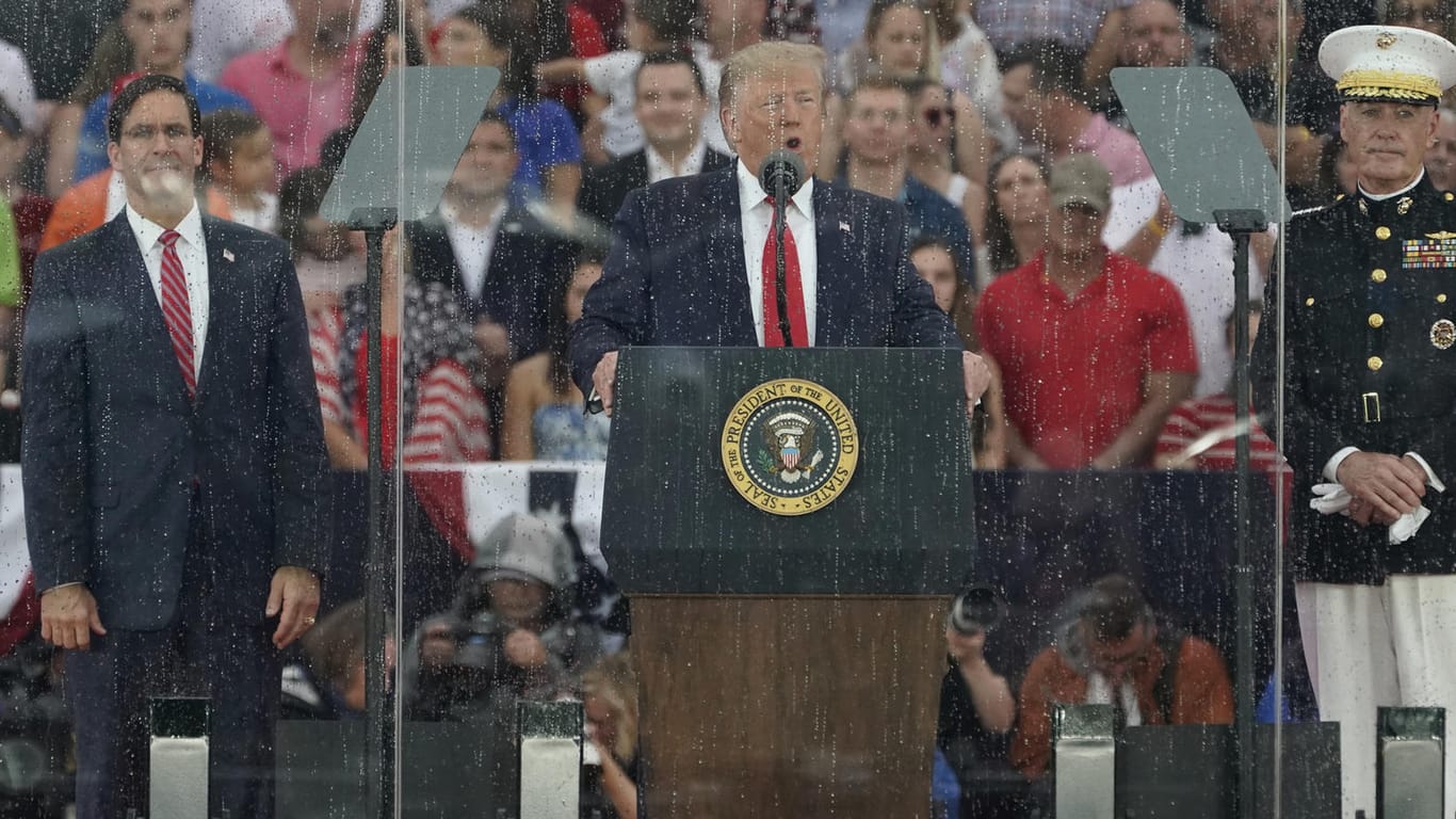 "Salute to America": Donald Trump hält eine Ansprache bei den Feierlichkeiten zum Unabhängigkeitstag.