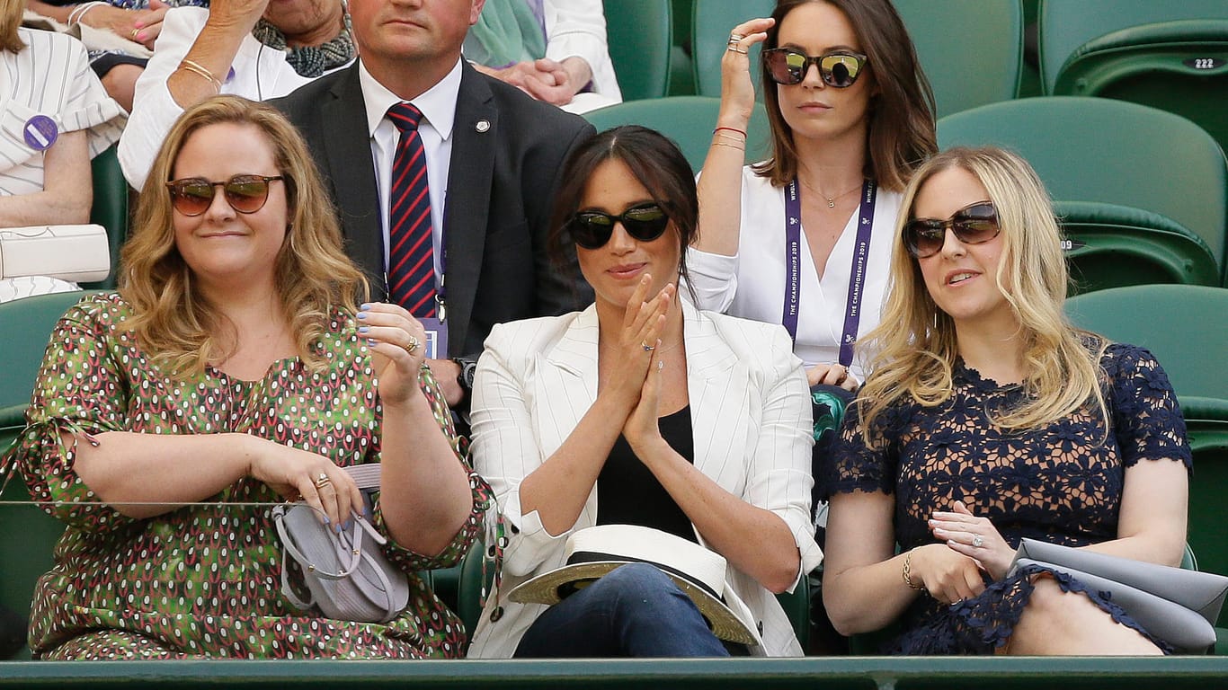 Meghan Markle in Wimbledon: Als Begleitung waren zwei Freundinnen aus den USA dabei.