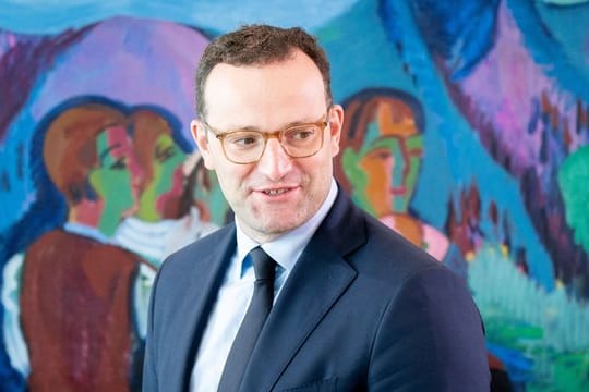 Gesundheitsminsiter Jens Spahn (CDU) will für Pflegekräfte einen Mindestlohn von 14 Euro.