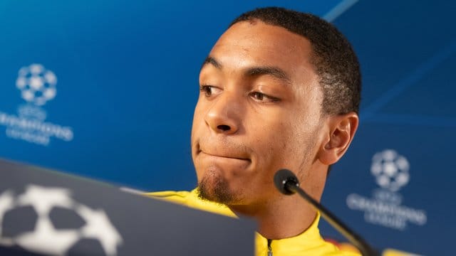 BVB-Profi Abdou Diallo scheint einem möglichen Wechsel zu PSG nicht abgeneigt zu sein. BVB-Profi Abdou Diallo scheint einem möglichen Wechsel zu PSG nicht abgeneigt zu sein.