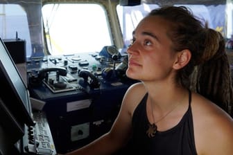 Carola Rackete an Bord des Rettungschiffs "Sea-Watch 3".