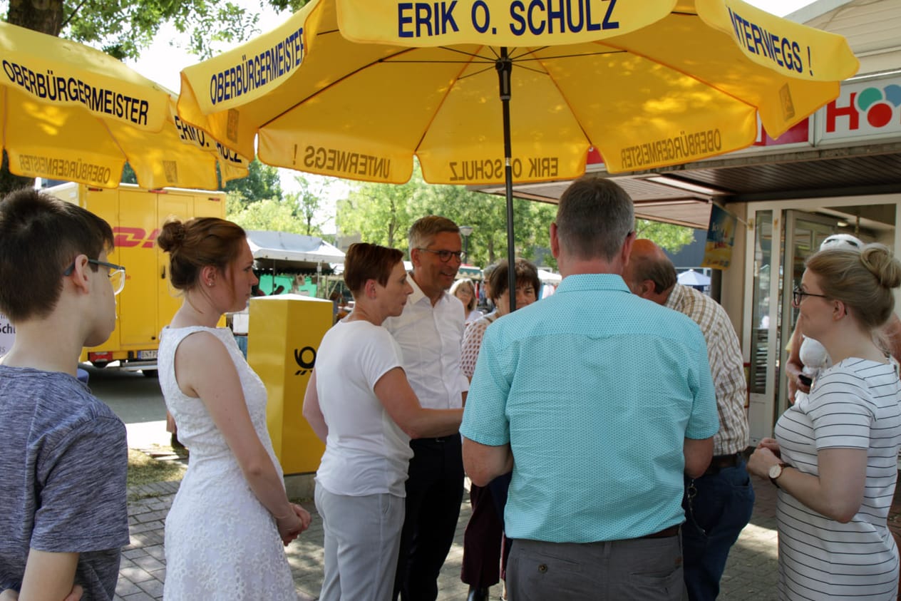 Sommertour 2018: Auch in diesem Jahr wird OB Erik O. Schulz auf den Märkten einen Stand haben.