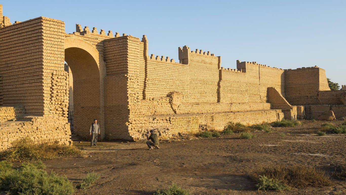 Babylon im Irak: Die antike Ruinenstadt steht nun auf der Welterbeliste der Unesco. Das UN-Komitee erkennt damit den außergewöhnlichen und universellen Wert der Stadt aus der Perserzeit an.
