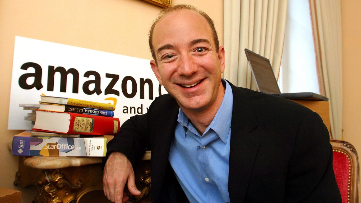 Konzerngründer Jeff Bezos im Jahr 2002: Damals war Amazon gerade acht Jahre alt.