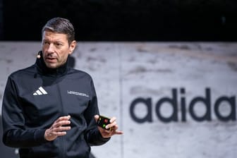 Sieht eine Übersättigung des Fußball: Adidas-Boss Kasper Rorsted.