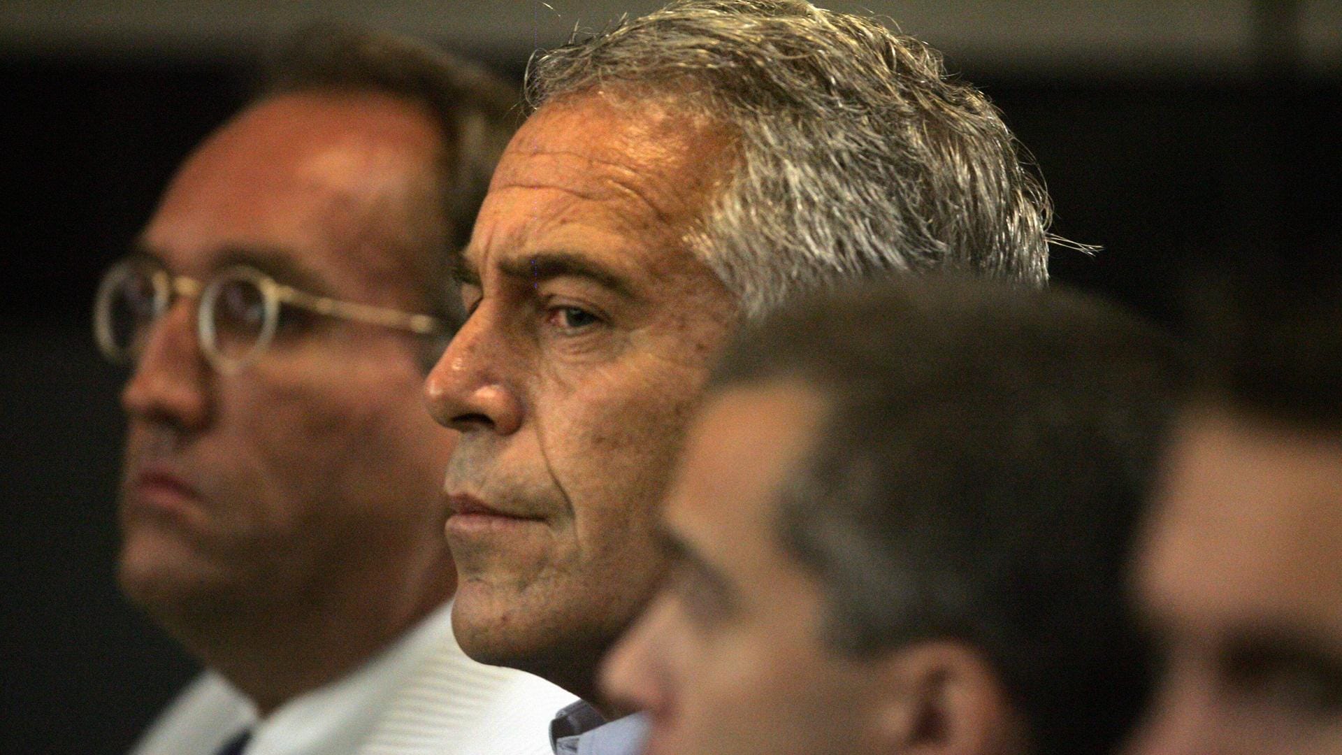 Jeffrey Epstein: Der US-Milliardär wurde in New York verhaftet. (Archivbild)