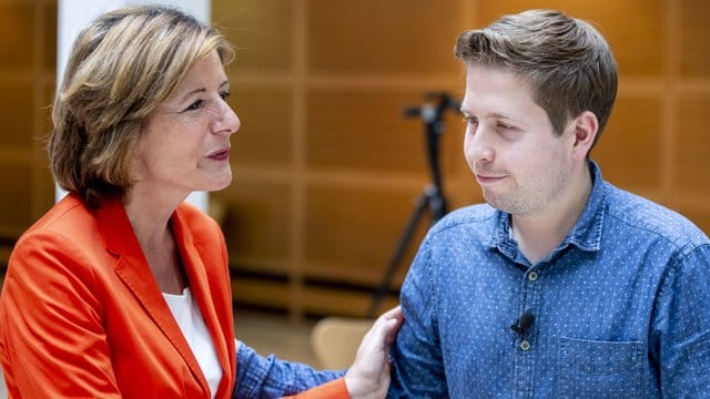 Malu Dreyer (SPD), Ministerpräsidentin von Rheinland-Pfalz, mit Juso-Chef Kevin Kühnert.