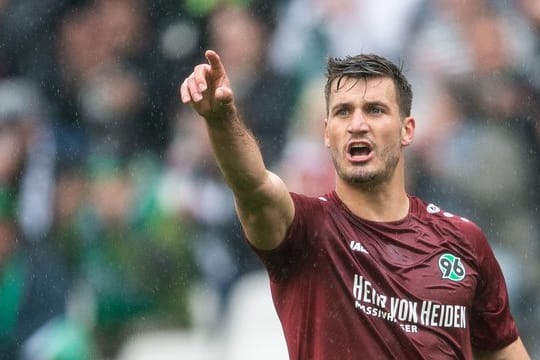 Beim 2:1-Sieg gegen FK Rostow schoss Hannovers Hendrik Weydandt das erste Tor.
