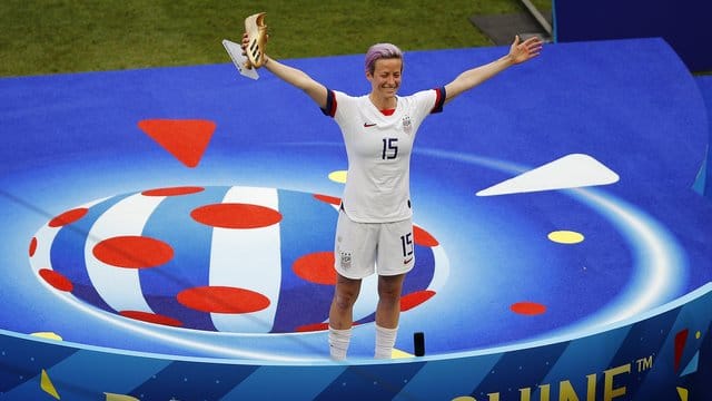 Hat den goldenen Schuh als beste Torschützin des Turniers erhalten: Megan Rapinoe. Hat den goldenen Schuh als beste Torschützin des Turniers erhalten: Megan Rapinoe.