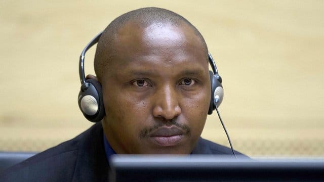 Bosco Ntaganda bei seinem ersten Auftritt vor den Richtern des Internationalen Strafgerichtshofs ICC. Bosco Ntaganda bei seinem ersten Auftritt vor den Richtern des Internationalen Strafgerichtshofs ICC.