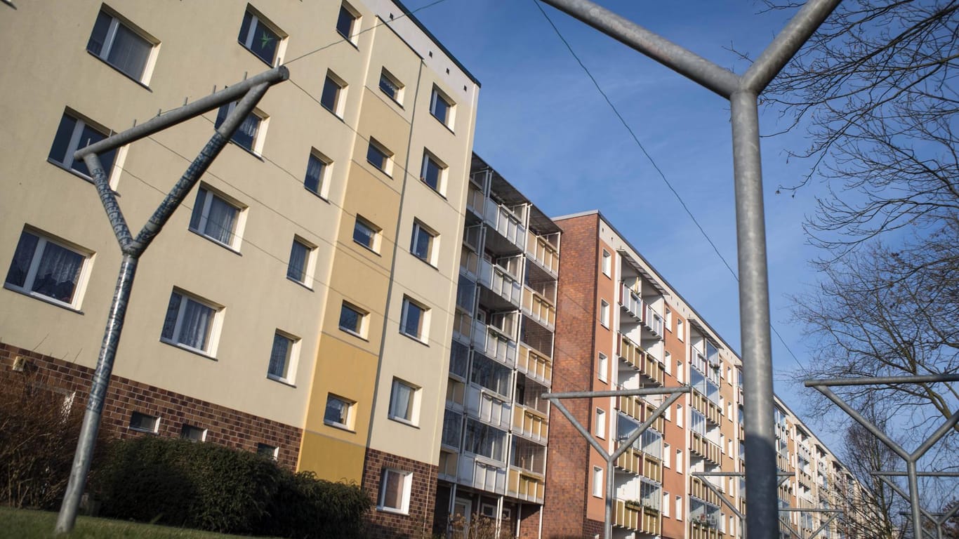 Wohnhäuser in Rostock-Evershagen: Ein Mann wurde in dem Stadtteil tagelang gefoltert. (Symbolbild)