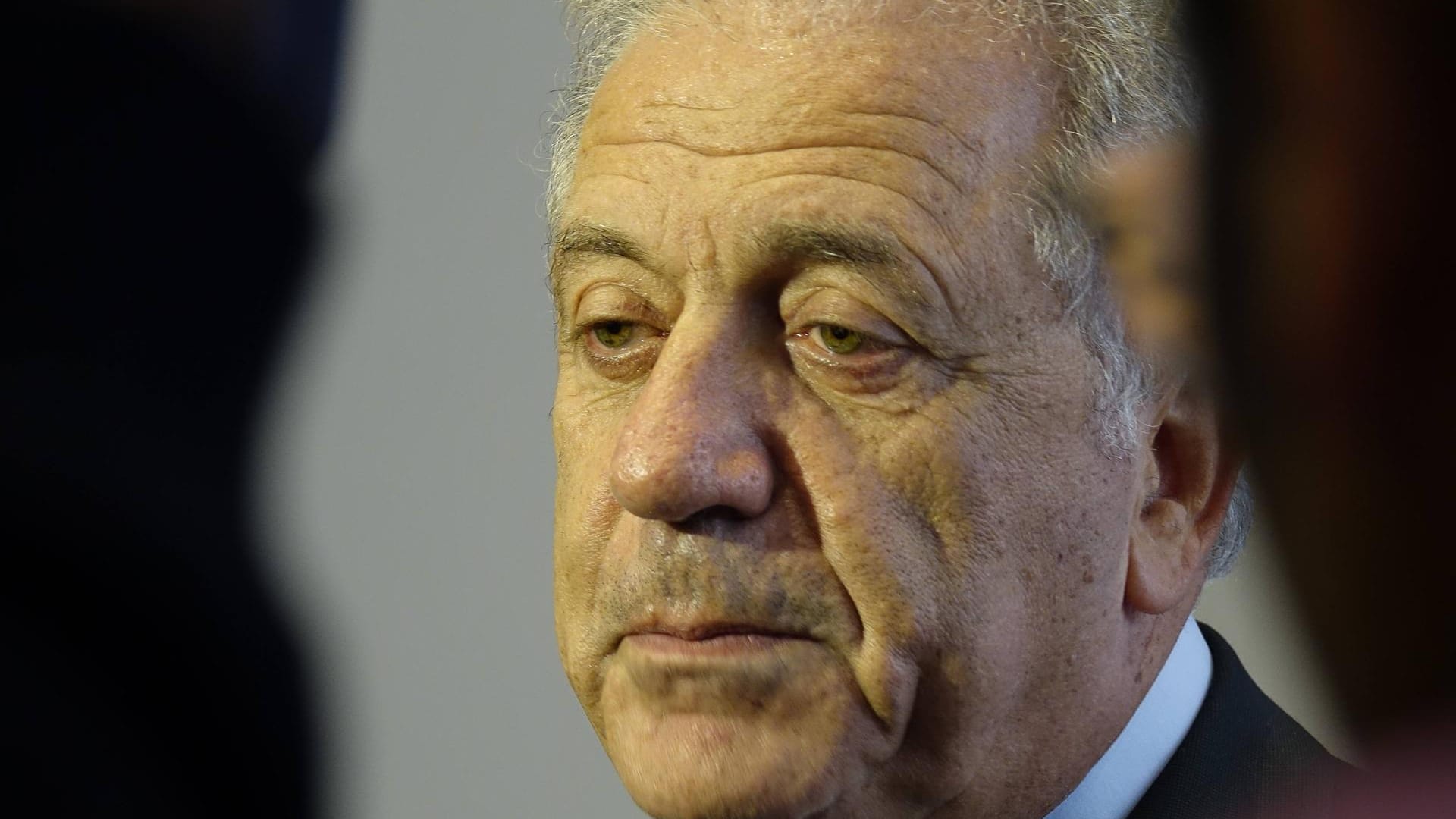 Dimitris Avramopoulos: Der EU-Kommissar drängt auf eine rasche Lösung beim Streit um die Verteilung der geretteten Menschen.