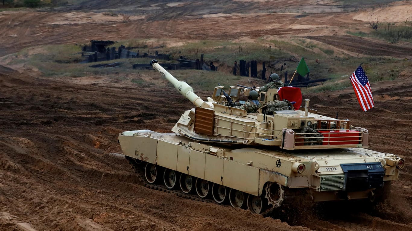 Ein US-Panzer vom Typ Abrams: Taiwan investiert zwei Milliarden Euro in sein Militär.