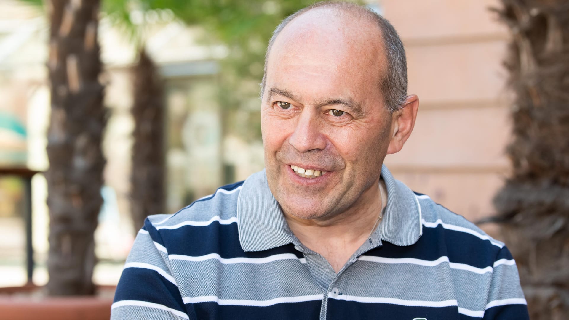 Christoph Graf, Kommandant der Schweizergarde, spricht während eines Interviews im Europapark.