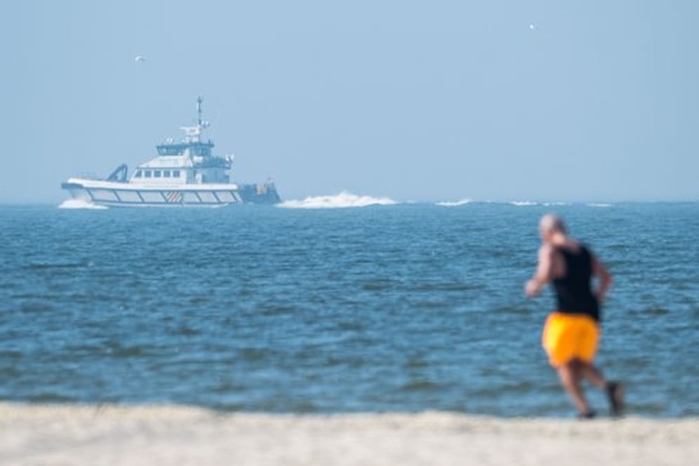 Leichter Ausdauersporteinheiten können im Urlaub wohltuend sein.
