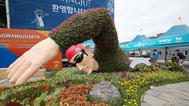 Die Schwimm-WM in Gwangju findet unter dem Motto "Dive into Peace" vom 12. Die Schwimm-WM in Gwangju findet unter dem Motto "Dive into Peace" vom 12.