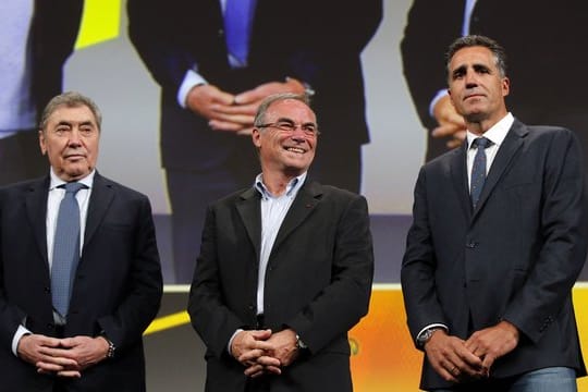 Die fünfmaligen Tour-Gewinner Eddy Merckx, Bernard Hinault und Miguel Indurain (l-r).